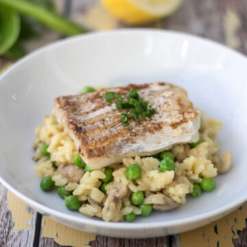Risotto med friske aerter og stegt torsk