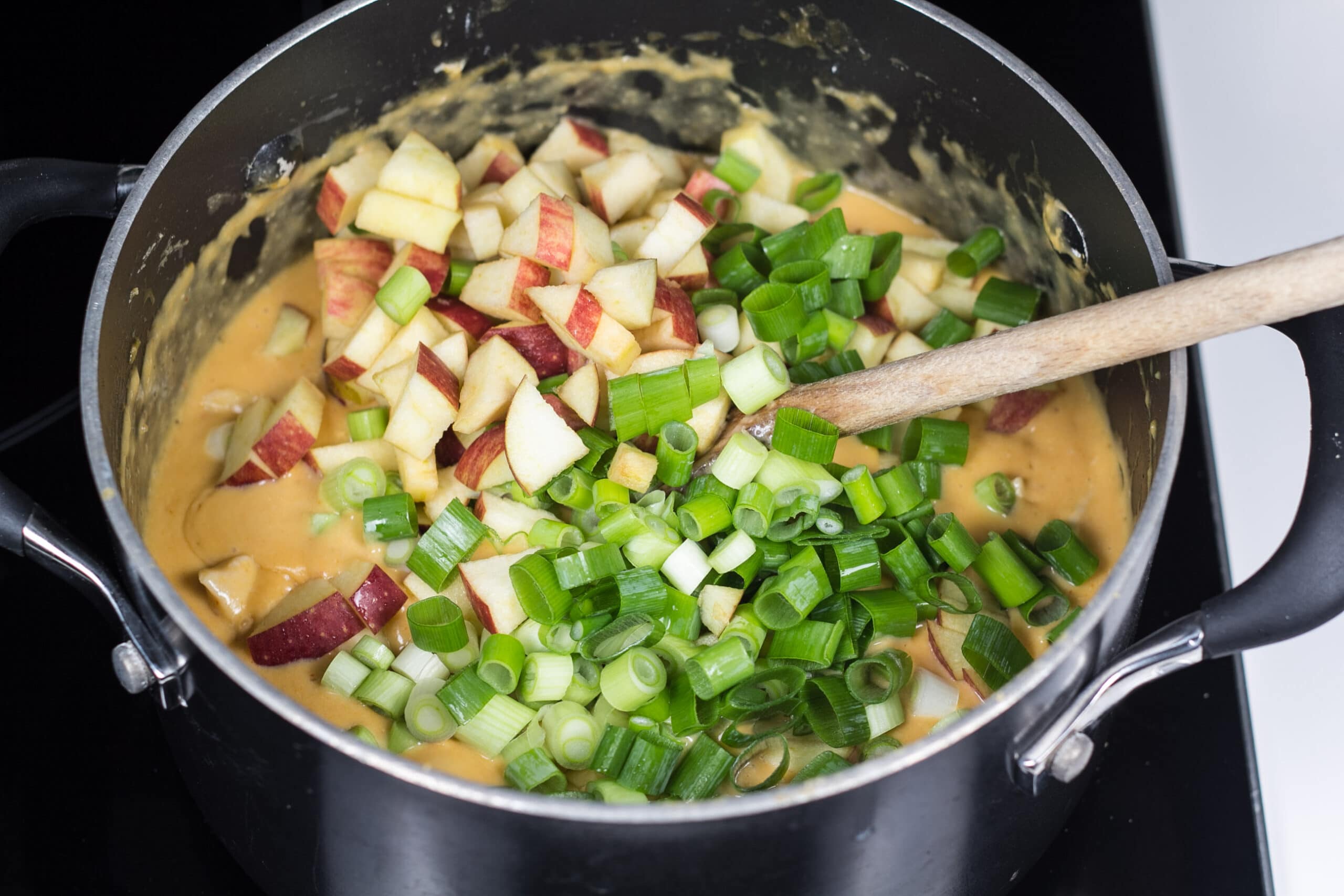 Kylling i cremet peanut butter sauce