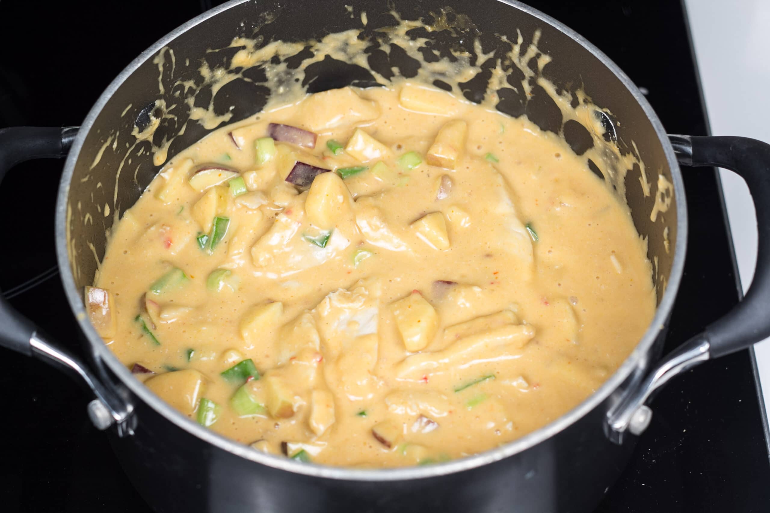 Kylling i cremet peanut butter sauce