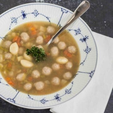 Hønsekødssuppe