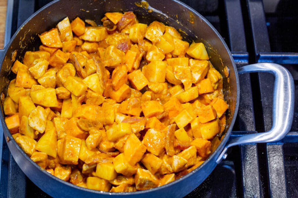 Massaman curry med kylling Massaman Gai