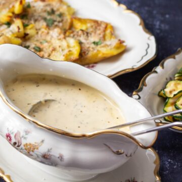 Senneps-flødesauce - Senneps fløde sauce med rosmarin