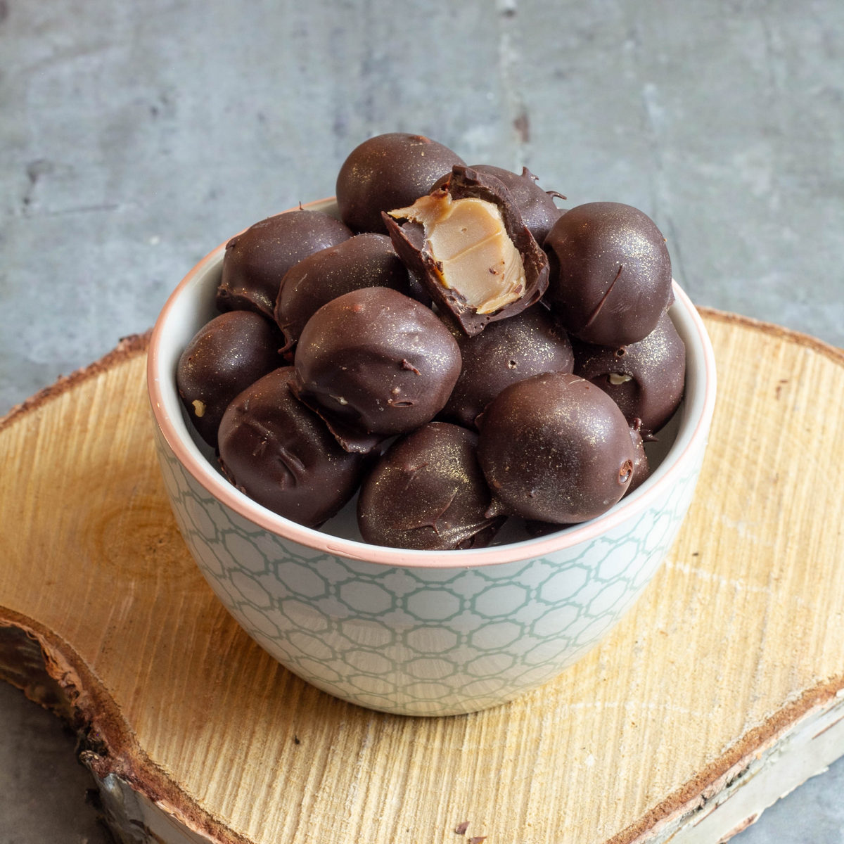 Chokoladetrøfler med karamel