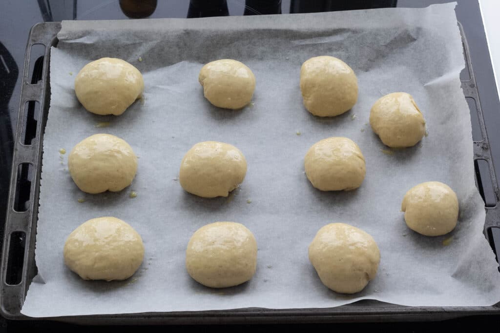 Fastelavnsboller med remonce