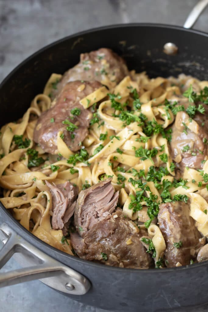 Pastaret med svinekæber sous vide