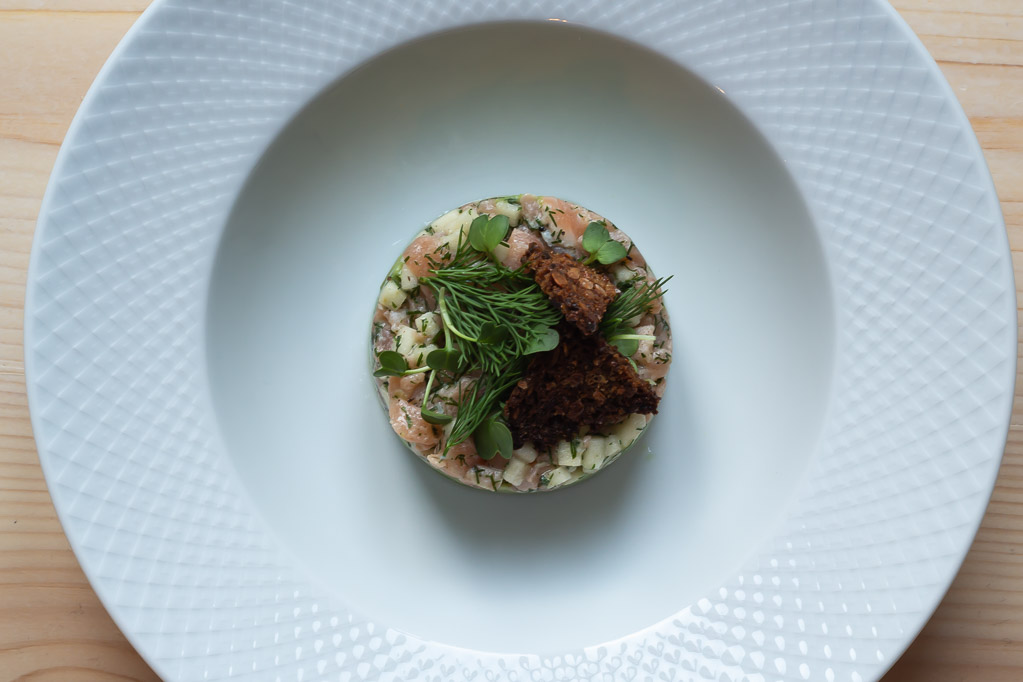 Forret med laks og avokado