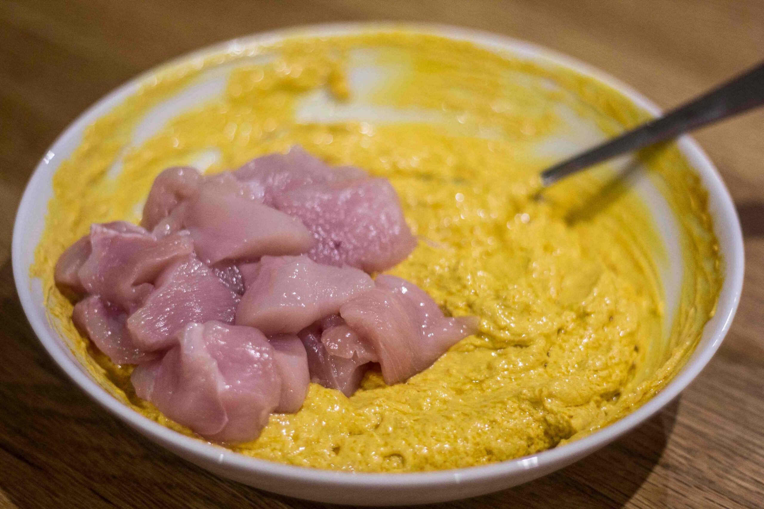 Kyllingefilet i tern og yoghurtmarinade