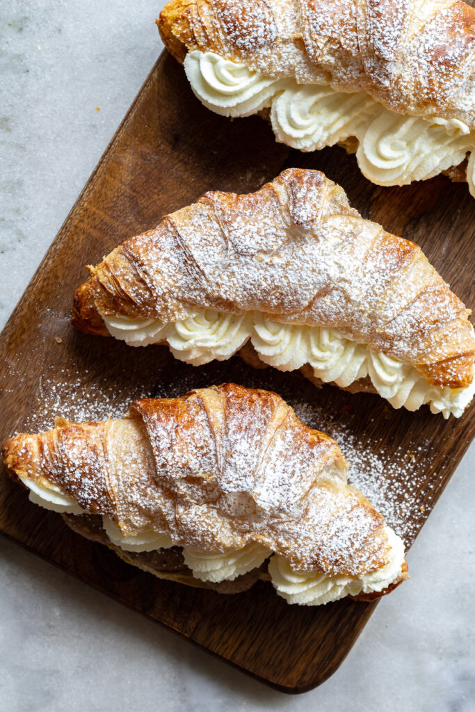 Croissant semlor