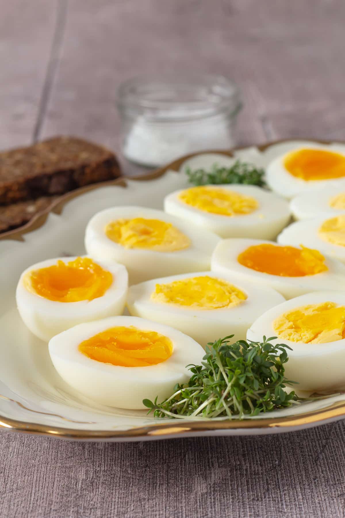 Kogetid for hårdkogte æg og smilende æg