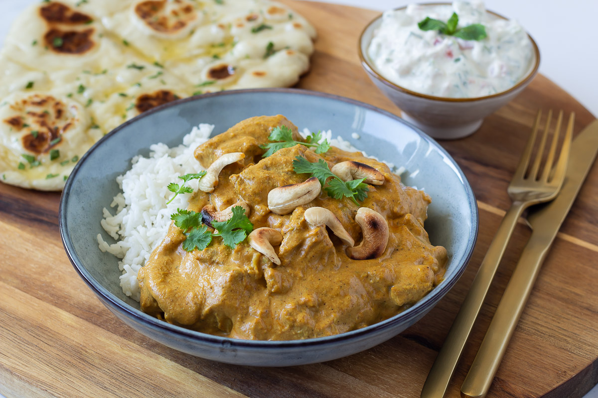 Chicken Korma Lækker opskrift på en cremet indisk korma med kylling