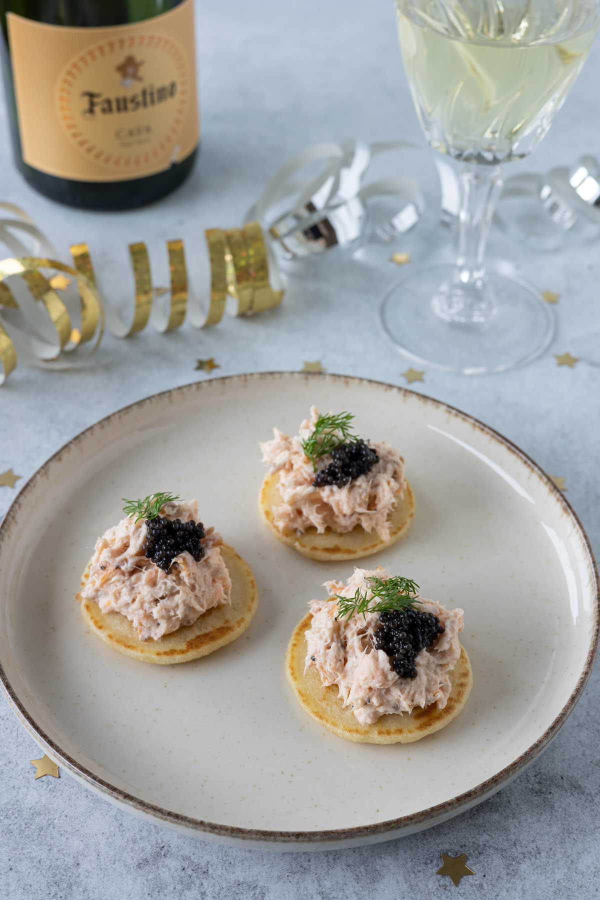 Blinis med laksemousse